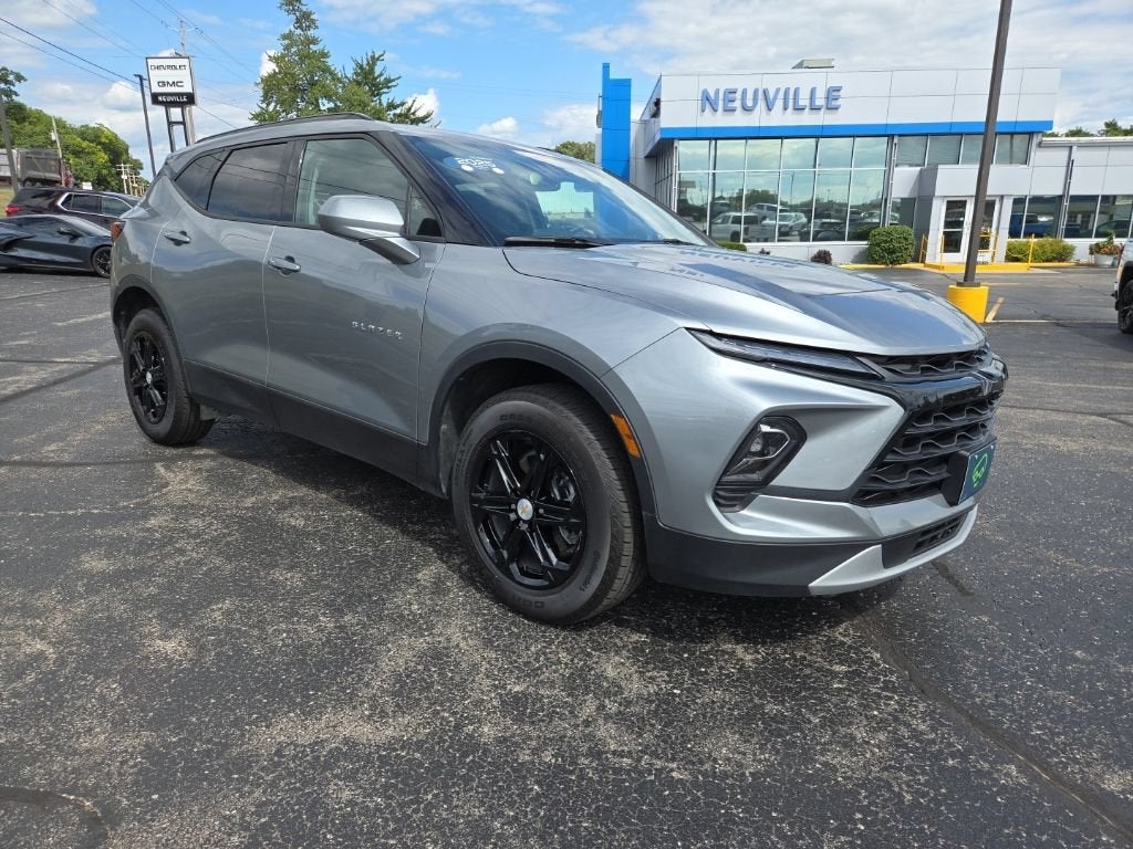 2025 Chevrolet Blazer 2LT in Sterling Gray Metallic — front three-quarter view