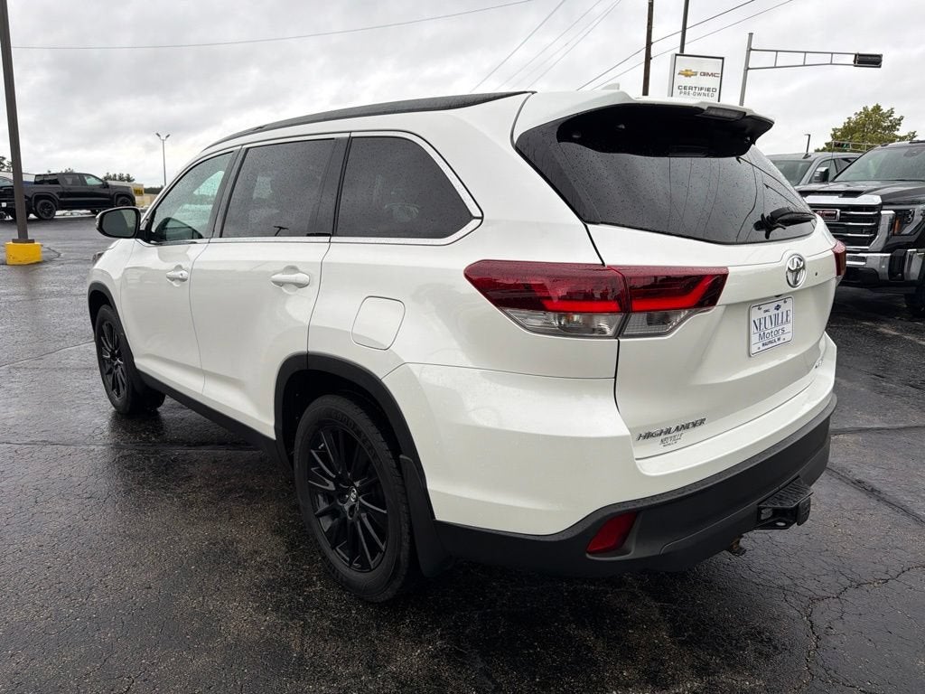 2019 Toyota Highlander — detail view